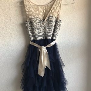 Cute homecoming dress!!